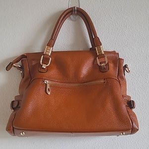 Kattee Pebble Leather Purse